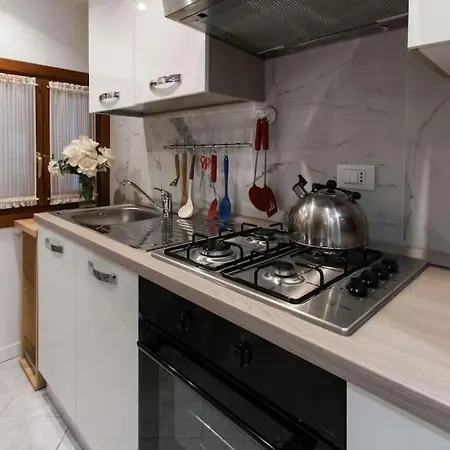 Ca'mariagrazia Flat In With Private Patio